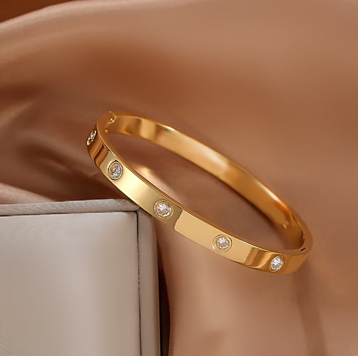 Diamanté dotted gold bangle 