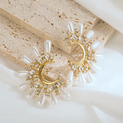 Statement pearl earrings 