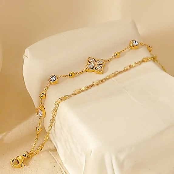 Diamond clover bracelet 