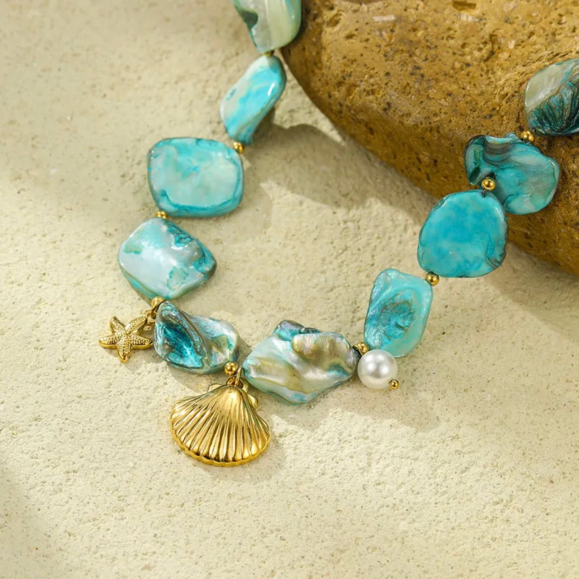 Blue shell necklace 