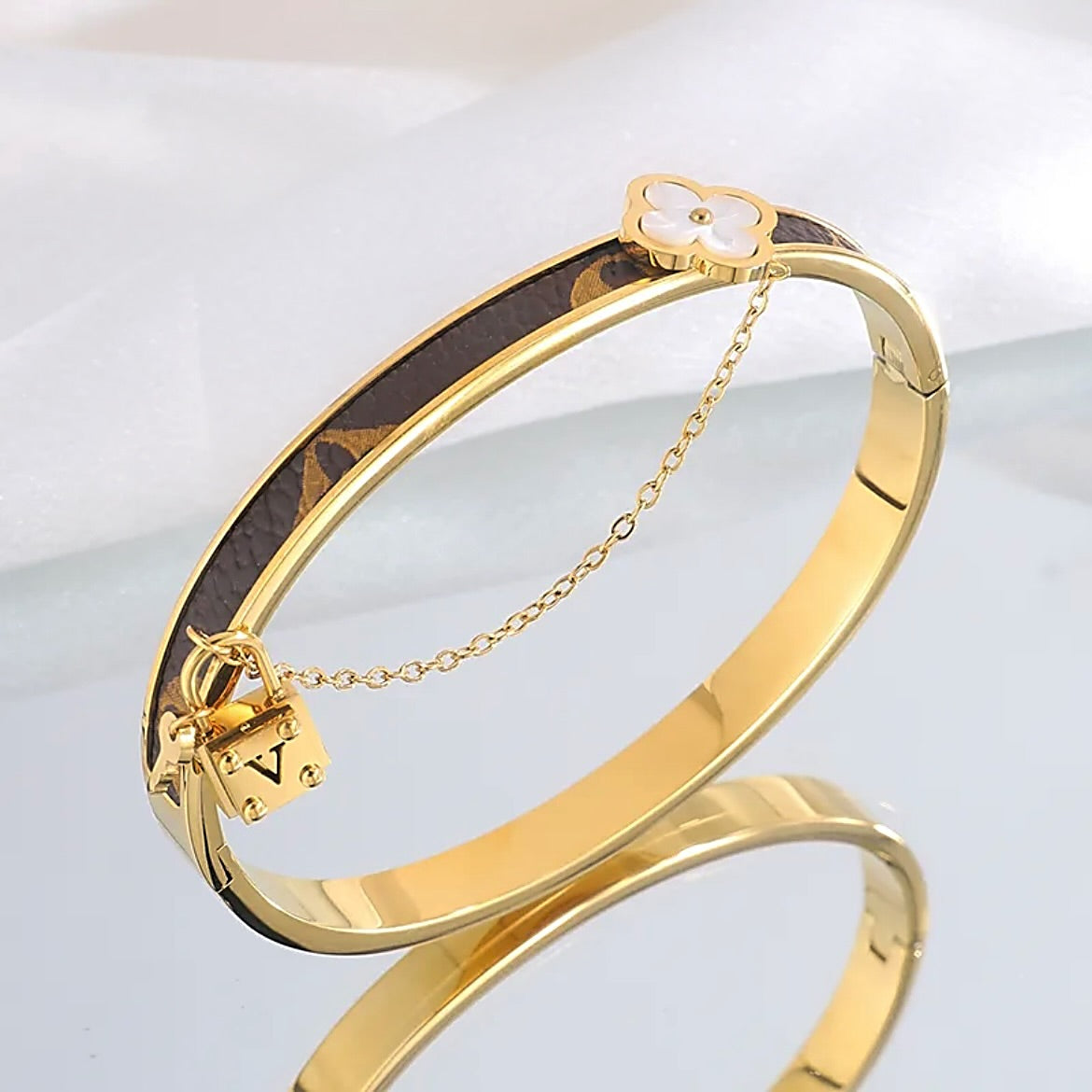 White Clover Lock Bangle