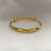 Gold bangle 