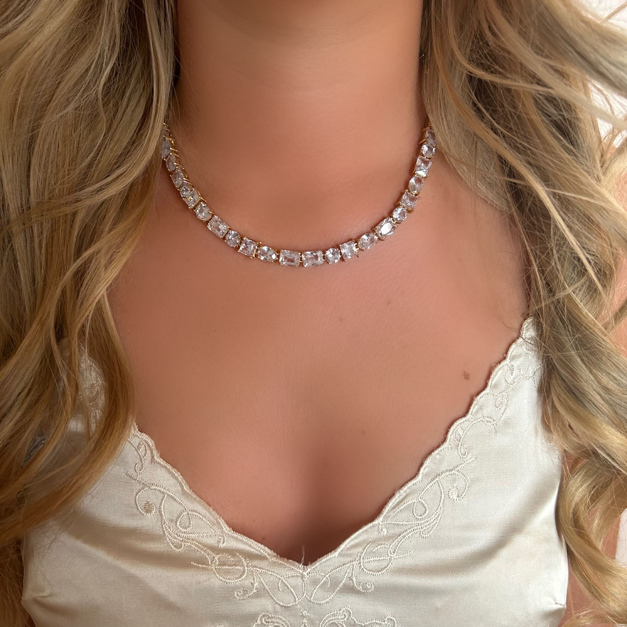 Swarovski Tennis Deluxe Necklace – Grau Online Jewelry