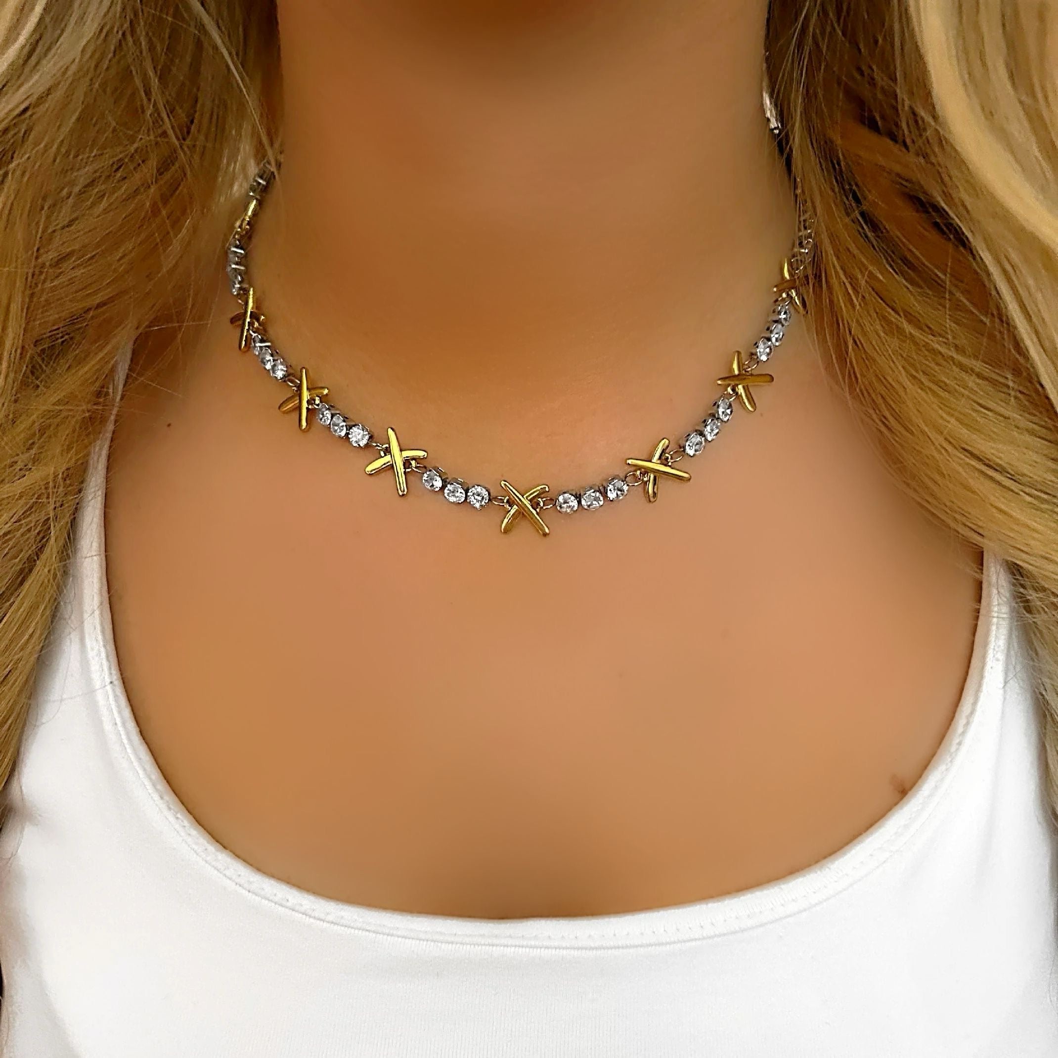 Double Plated With Solid Back Diamond Accent Xo Chain – Ari&Lia