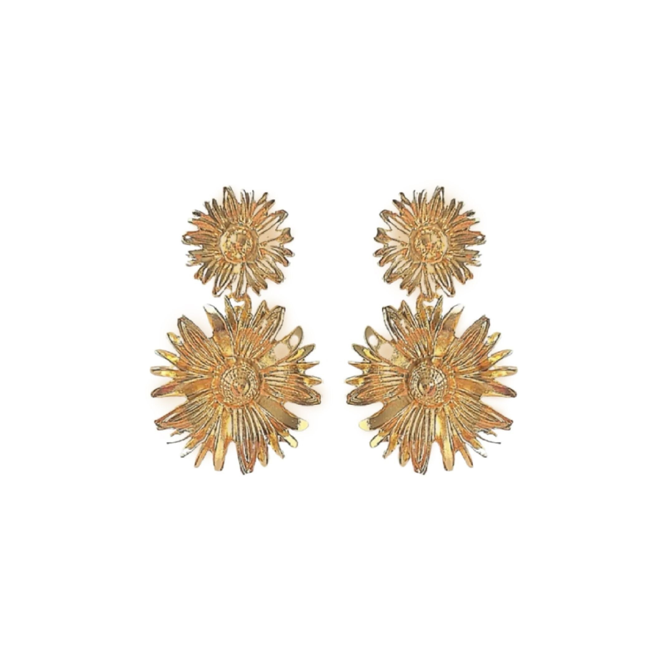 Gold flower earrings 