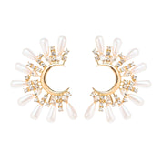 Statement pearl earrings 
