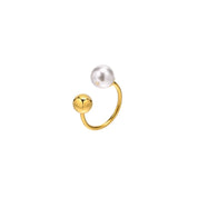 Gold Pearl ring 