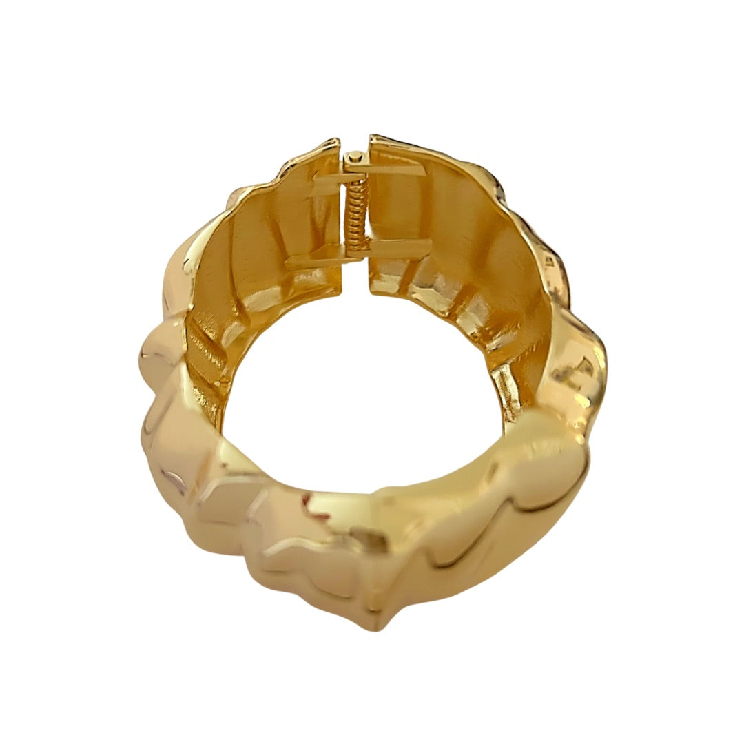 Chunky gold wave bangle 