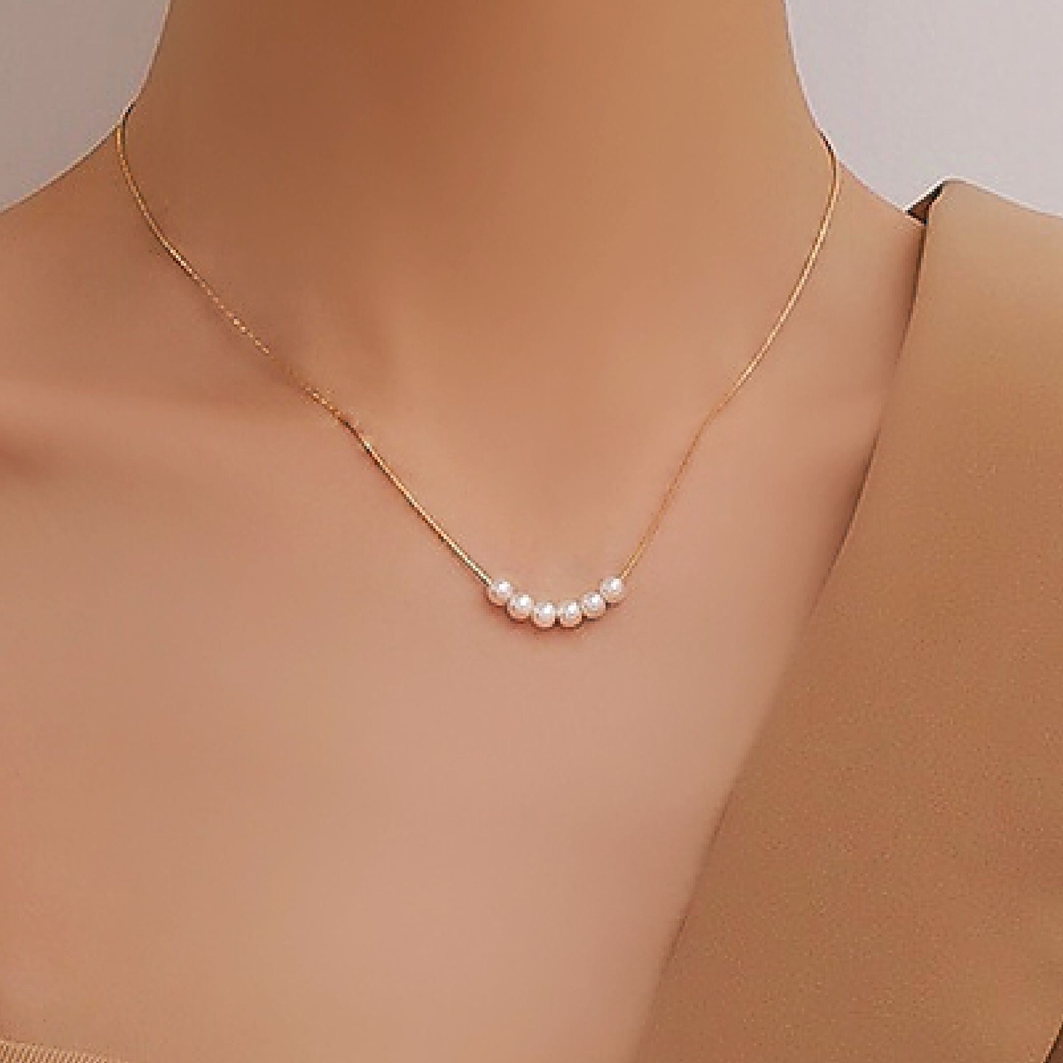 18K Gold pearl chain 